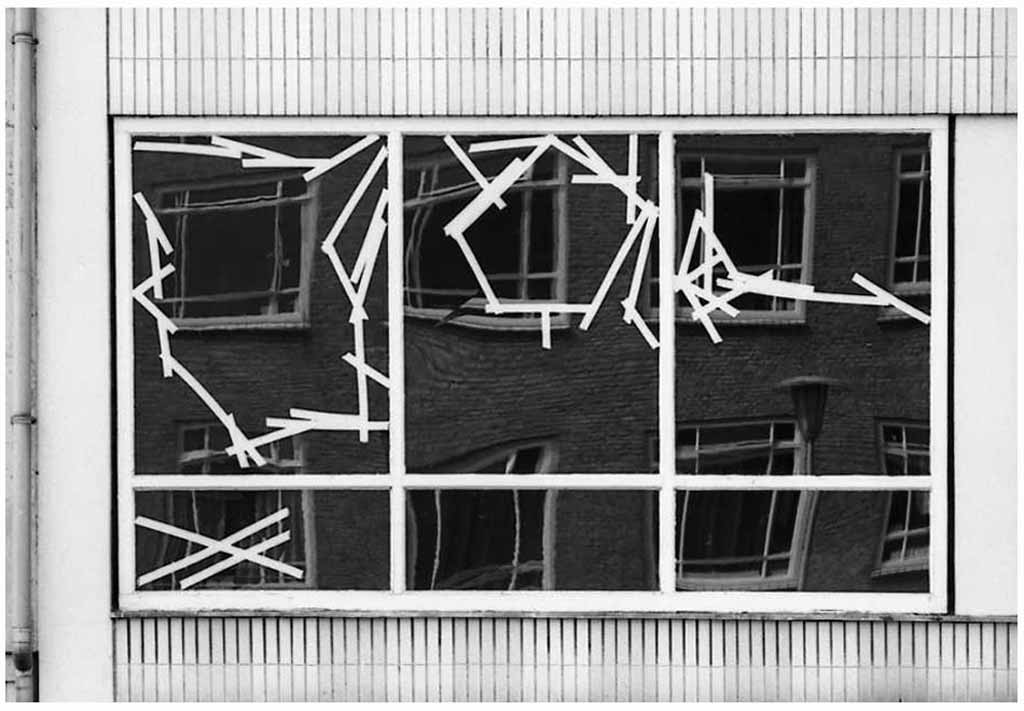 [1981]-12-14 kantoor Dagblad De Stem Reigerstraat Breda FOTO GUSTAVE PETIT