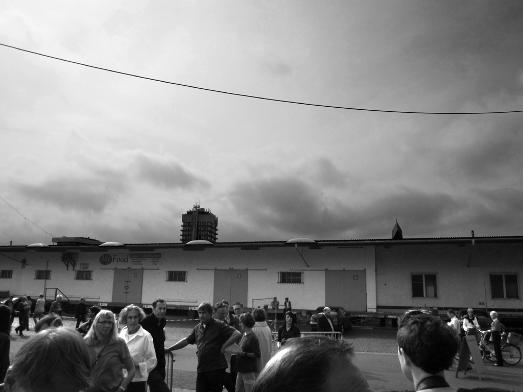 2012-0282 documenta13 schlangestehen FOTO GUSTAVE PETIT