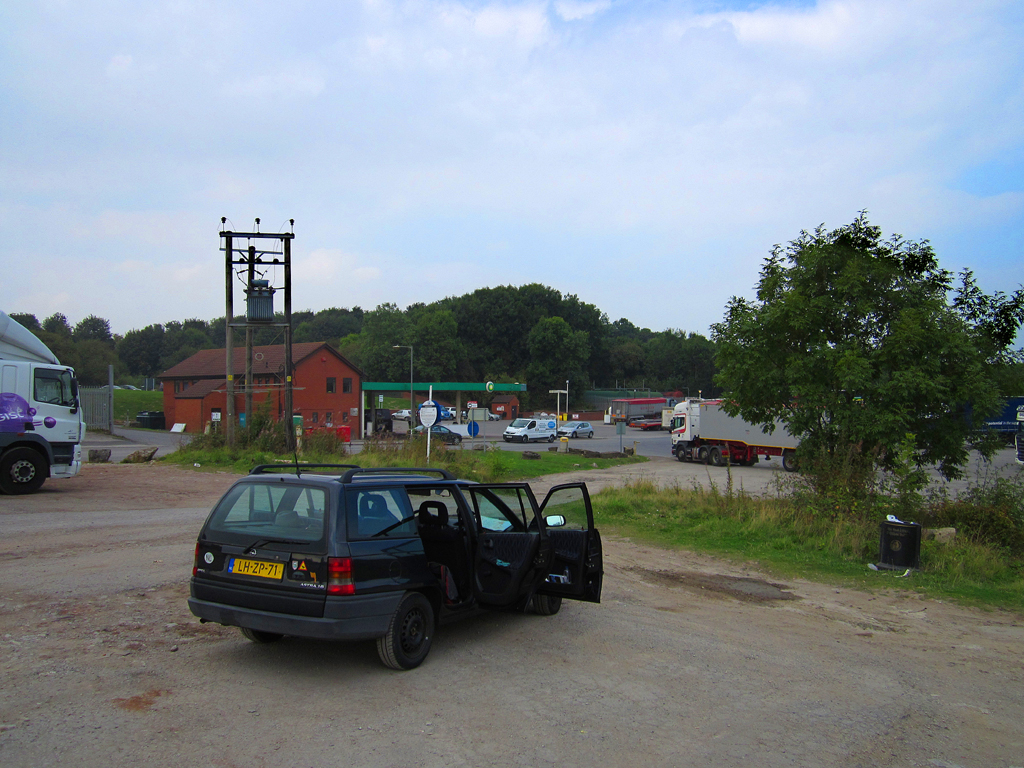 2014 87 Verlaten auto PHOTO GUSTAVE PETIT