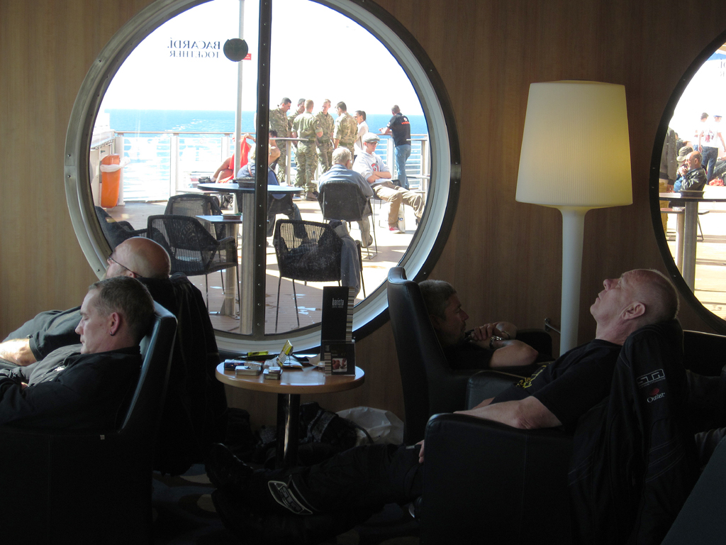 2014 99 Slapende schonen FOTO GUSTAVE PETIT