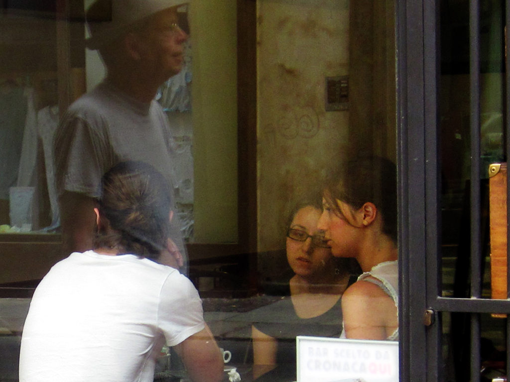 2013-0804 Hoeba spiegeling ruit PHOTO GUSTAVE PETIT